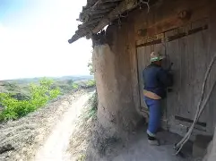 里尔卫冕之路，蜗居中游徘徊